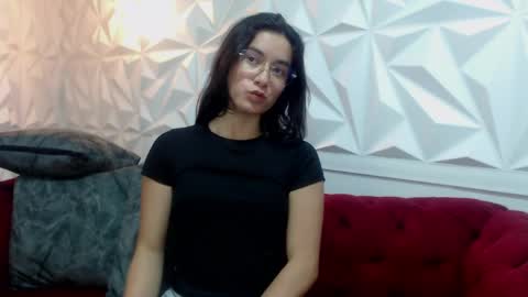 Sara online show from April 19, 6:10 pm