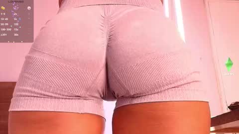 sara linnaress online show from September 13, 4:37 am