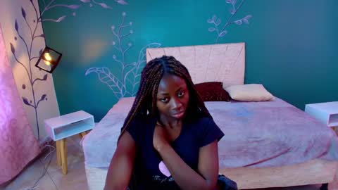 S A R A online show from March 3, 11:44 am