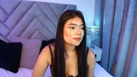 sara_owens7 online show from October 12, 2:59 am