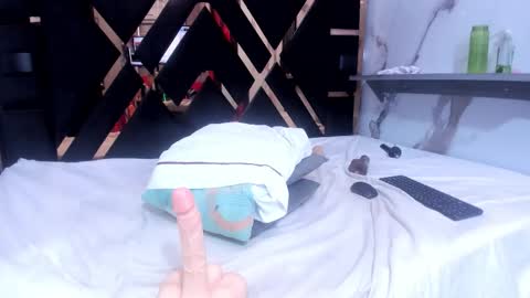 sara_tourner online show from February 7, 2:20 pm