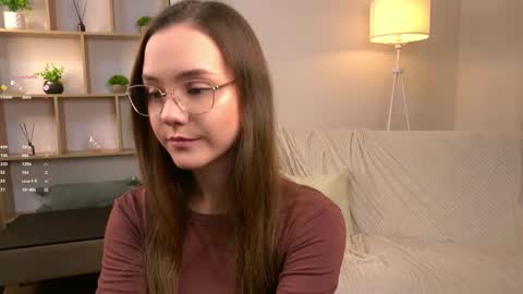 Im Sara  online show from December 21, 6:58 pm