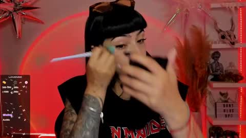 Sara online show from March 5, 11:05 pm