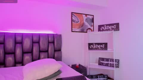 Sara  Everyday From 1430 to 2130 Col Time online show from February 22, 9:59 pm