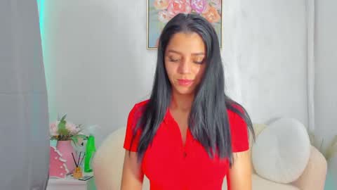Sara online show from May 6, 8:09 am