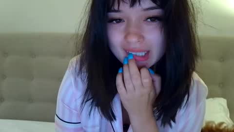 Snapshot of sarah_heart_aus chatting on March 10, 11:01 am Sarah Heart Aus online show from March 10, 11:01 am