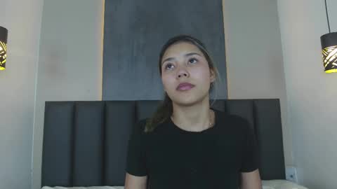 Sarah Evans online show from March 12, 6:40 am