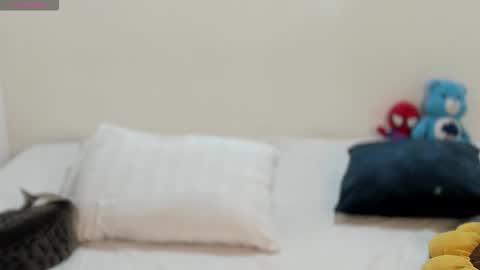 sarahgrant_ online show from October 11, 4:06 am