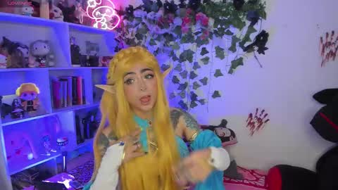 Sarah NEW ACCOUNT online show from November 11, 5:59 pm