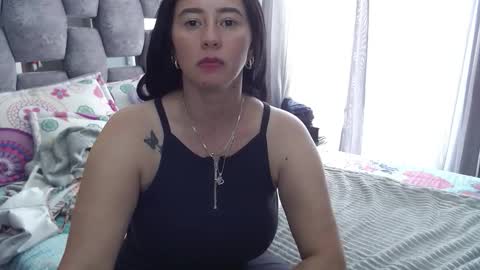 Lia online show from November 20, 7:33 pm