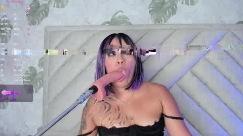 Sara online show from April 8, 5:21 am