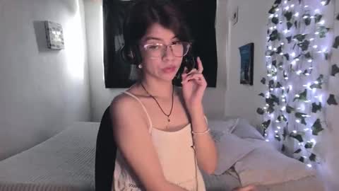 Sarah  online show from February 16, 7:34 pm