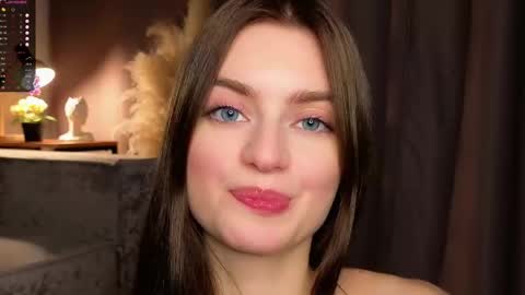 Rosie online show from December 3, 3:13 pm