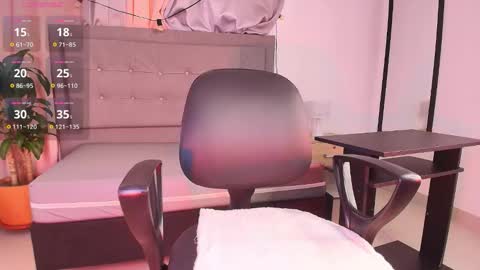 SARA online show from October 29, 1:13 pm