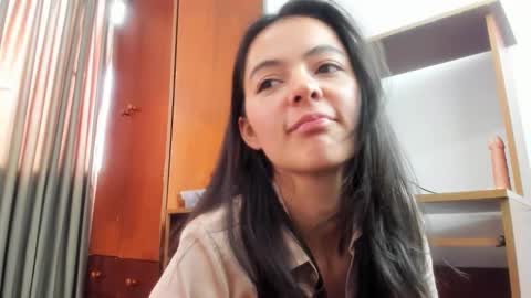 Sara   online show from March 12, 5:49 pm