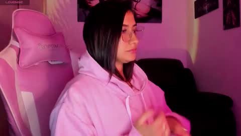 saratukkerr online show from February 15, 7:51 am