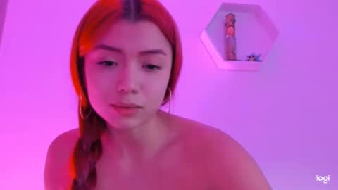 Saray  online show from January 22, 11:10 pm