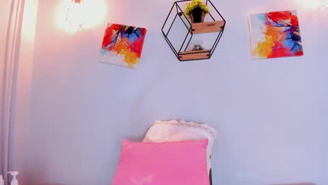 Saray online show from December 2, 7:23 pm