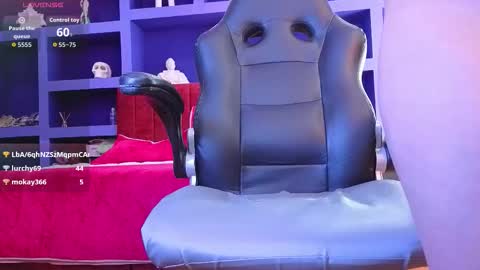 Snapshot of sari_belle chatting on October 21, 11:30 pm Sari online show from October 21, 11:30 pm