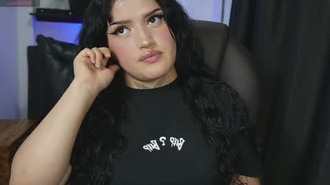 Sari  online show from April 18, 4:03 am