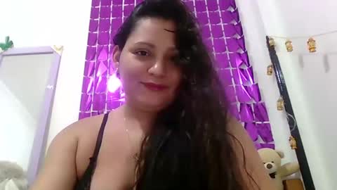 sarit_montiel online show from November 11, 5:31 am