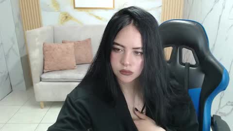 Sara  online show from March 27, 8:32 pm