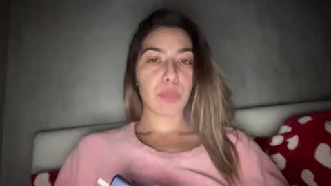 Sarrah online show from November 16, 10:45 pm