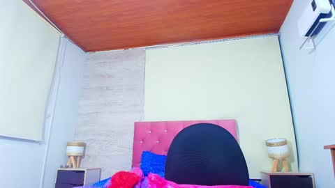 Sary  online show from April 21, 3:35 am