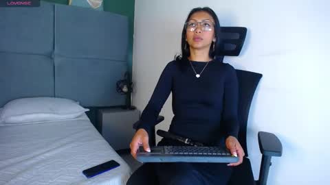 Sasha Brattz online show from March 4, 2:17 am