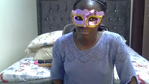 sasha_sexy769 online show from December 2, 12:01 am