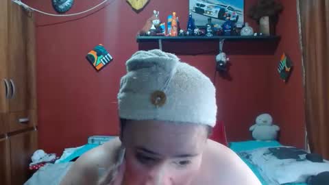 S A S H A R O S E online show from March 8, 12:20 pm