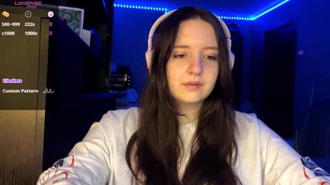 Marmulka or Mary online show from October 6, 6:15 pm