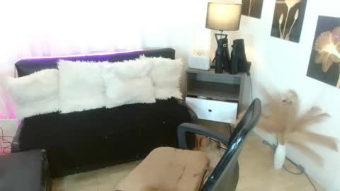 sassynamix online show from March 14, 6:56 pm