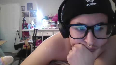 koolkat online show from January 7, 3:14 am