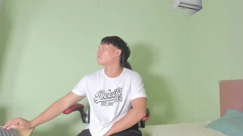 Evans Williams online show from March 3, 7:49 pm