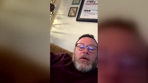 satchster online show from April 18, 1:29 am