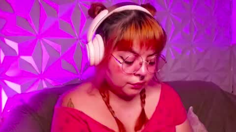 Gina George online show from September 11, 1:29 am