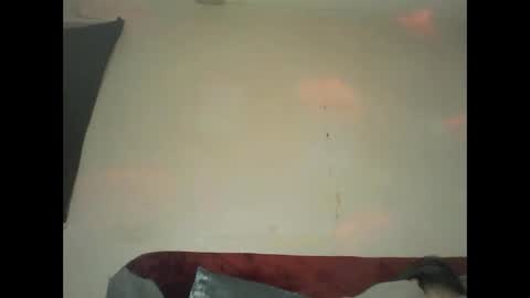 Snapshot of saucy_shanice chatting on October 13, 1:18 am Shaniiice online show from October 13, 1:18 am