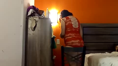 SnowBunny online show from February 27, 11:37 pm