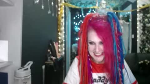 SaucySky online show from October 30, 11:49 pm