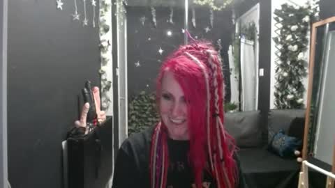 SaucySky online show from September 9, 9:59 pm