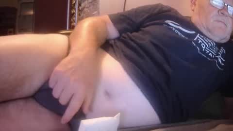 saugeil123 online show from September 8, 8:41 pm