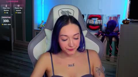 Ariel online show from November 21, 3:37 am