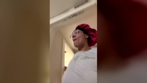 saxxykvexxed online show from December 22, 10:27 pm