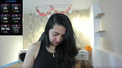 Saya Amaretto  online show from October 15, 8:09 pm