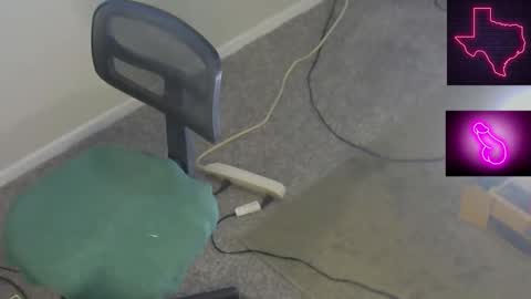 Cait or Caitlin online show from November 26, 9:17 am