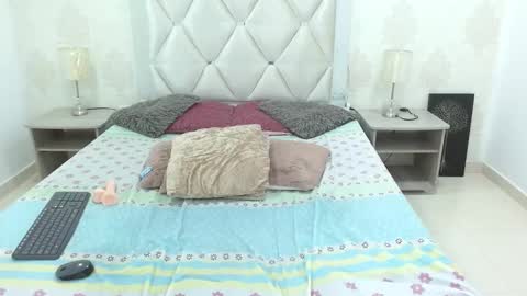 Scartlett online show from March 7, 3:29 am