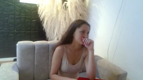 scarlet771776 online show from December 16, 2:23 pm