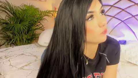 scarlet hill online show from January 4, 5:37 am