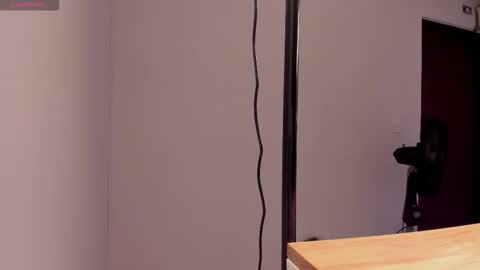 Scarlet online show from September 11, 6:31 pm